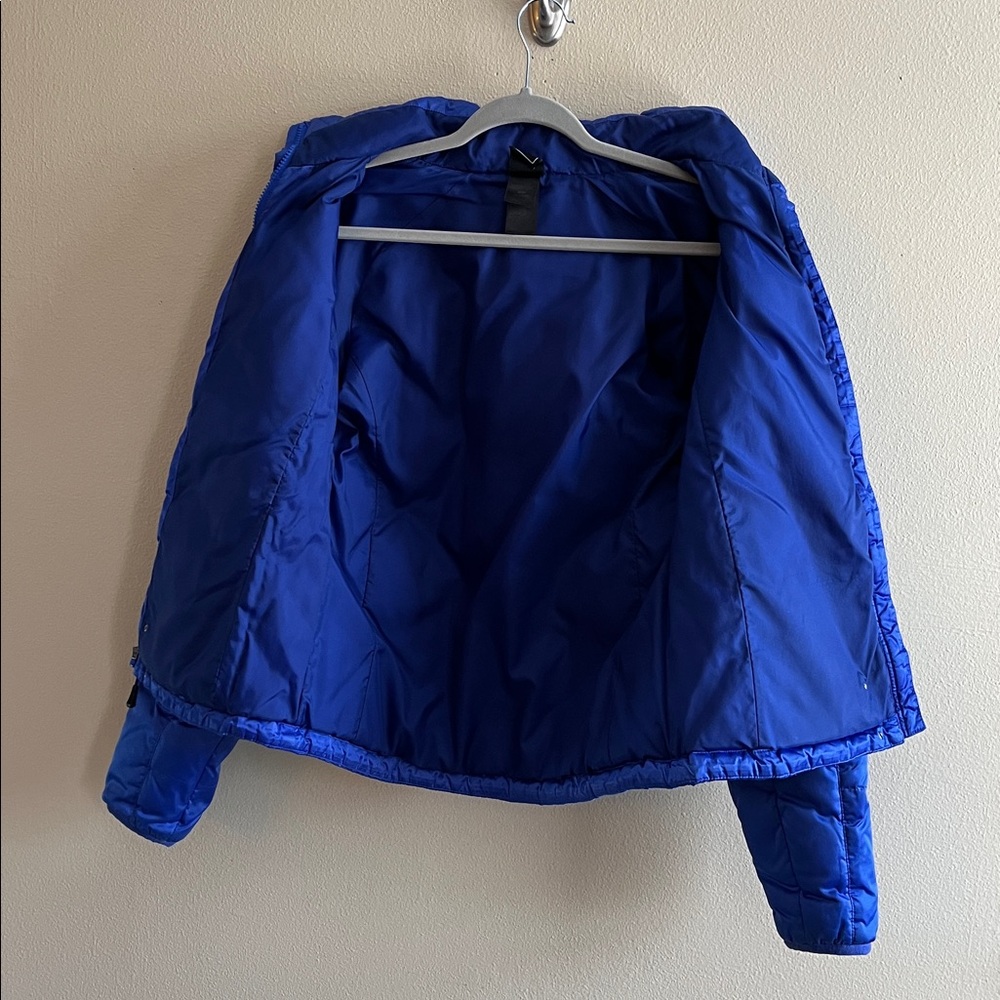 The North Face 550 Puffer Jacket - Picture 8 of 8
